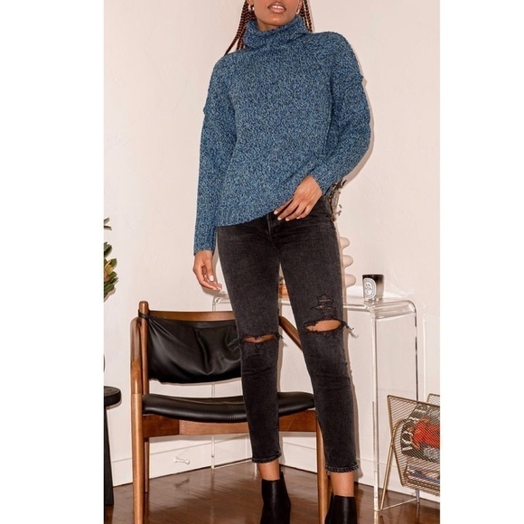 NEW Lulu’s Let's Talk Cozy Oversized Turtleneck Sweater Blue Multi - Picture 1 of 4